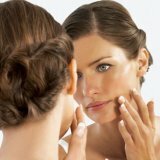 Ежедневный уход за кожей лица после 30