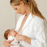 Длительное грудное вскармливание для ребенка