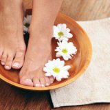 Лечение загрубевшей кожи на пятках