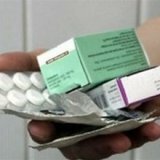 Употребление лекарственных средств без назначения врача